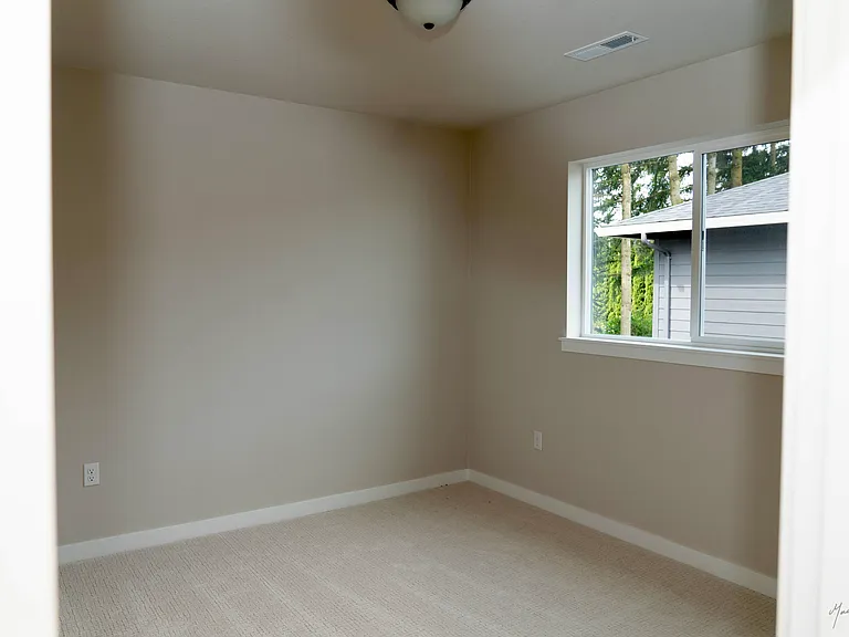 13215 NE 83rd Way — Photo 10