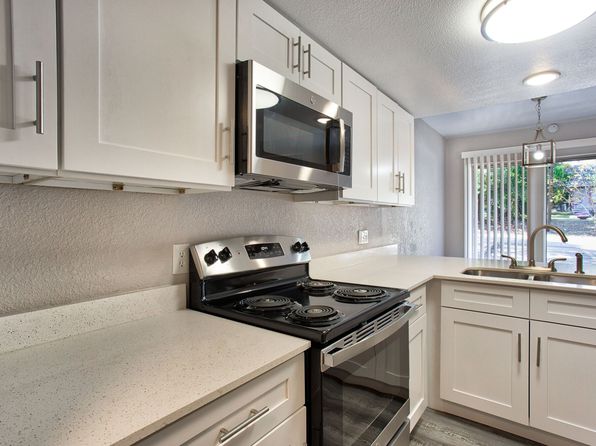 215 Wood St APT 113