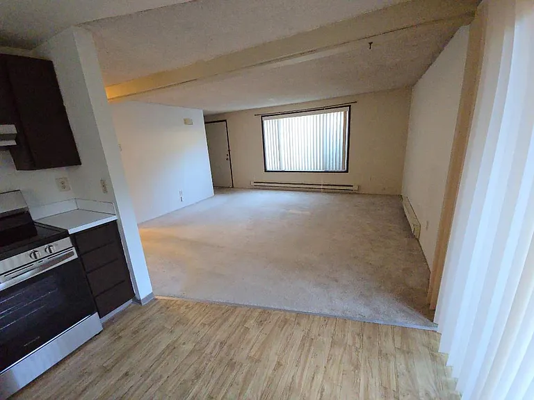 Cedar Terrace — Photo 7