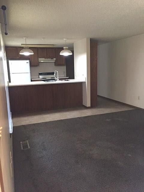 2nd image of 107 S Collins Ave