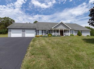 112 Mountain View Rd, Bridgeport, WV 26330