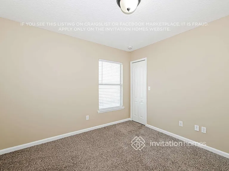 9098 Gloucestershire Ct — Photo 11