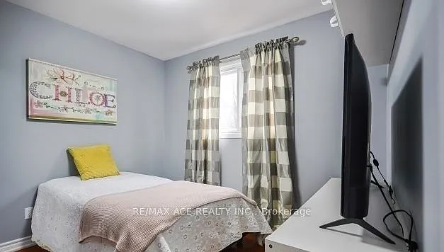 45 Snowball Cres #UPPER — Photo 11