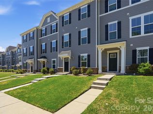 Riverbend Towns, Charlotte, NC 28216