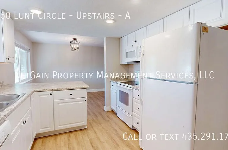 1060 Lunt Cir #A — Photo 10
