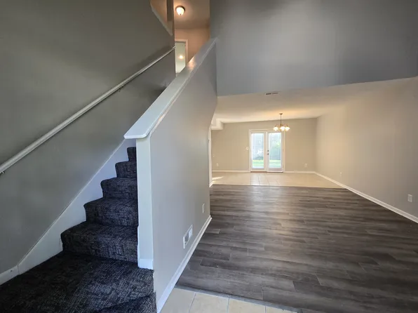 768 Spring Cir, Liberty, MO 64068