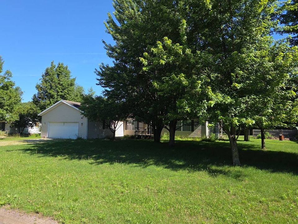 2nd image of 40 W Howard Dr