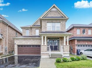 6 Ross Dr, Brampton, ON L6R 3S7