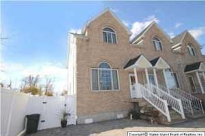 1st image of 586 Seaview Ave