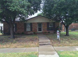 5580 Squires Dr, The Colony, TX 75056