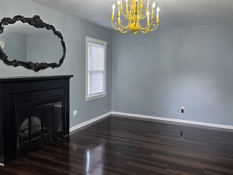 868 Larkin Ave — Photo 9