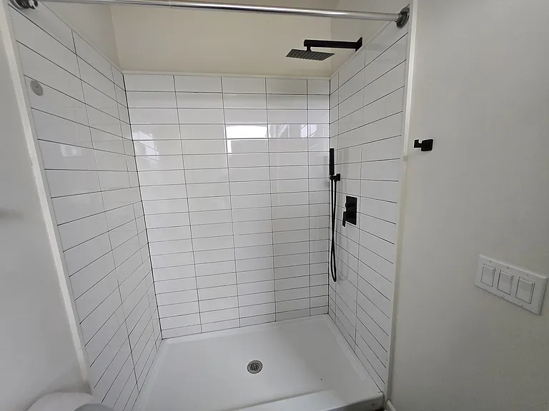 300 Market St #101 — Photo 9