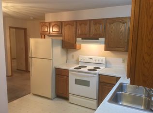64 Benson Dr, Lewiston, MN 55952