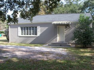 1026 Pine St #C, Gulfport, MS 39507