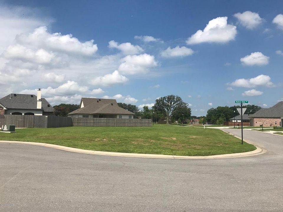 1st image of 103 Monterey Dr