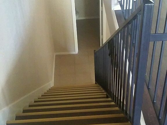 5th image of 116 Peachtree Ct APT A