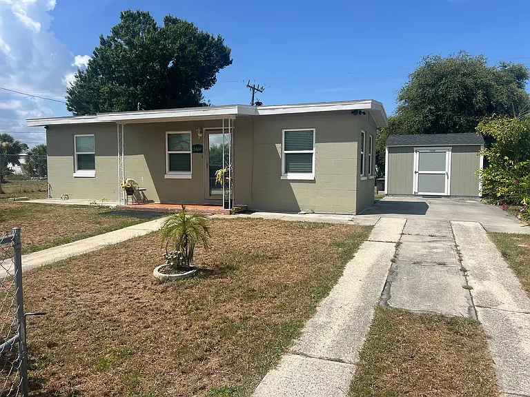 3469 Normandy Dr — Photo 2