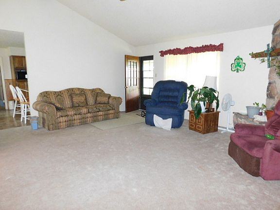 2nd image of 6650 County Road 102