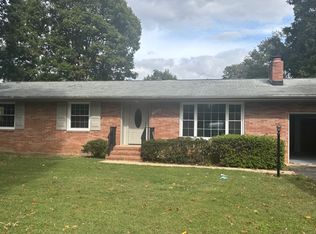 5340 W Rock Spring Dr, North Chesterfield, VA 23234