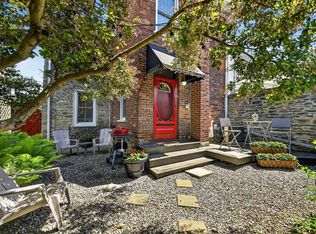 34 Water St W, Brockville, ON K6V 3L3