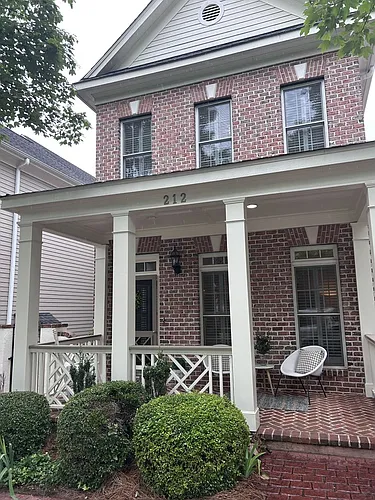 212 Village Walk Ln Photo 1