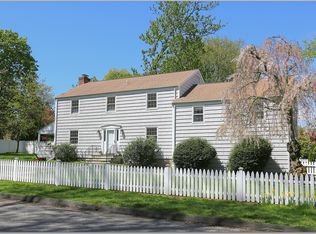 26 Spring St, Riverside, CT 06878