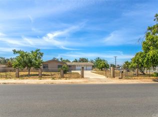 18255 Roberts Rd, Riverside, CA 92508