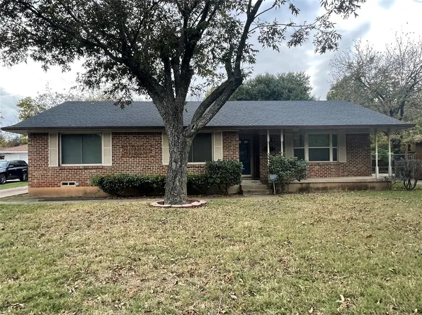 3823 Periwinkle Dr, Dallas, TX 75233