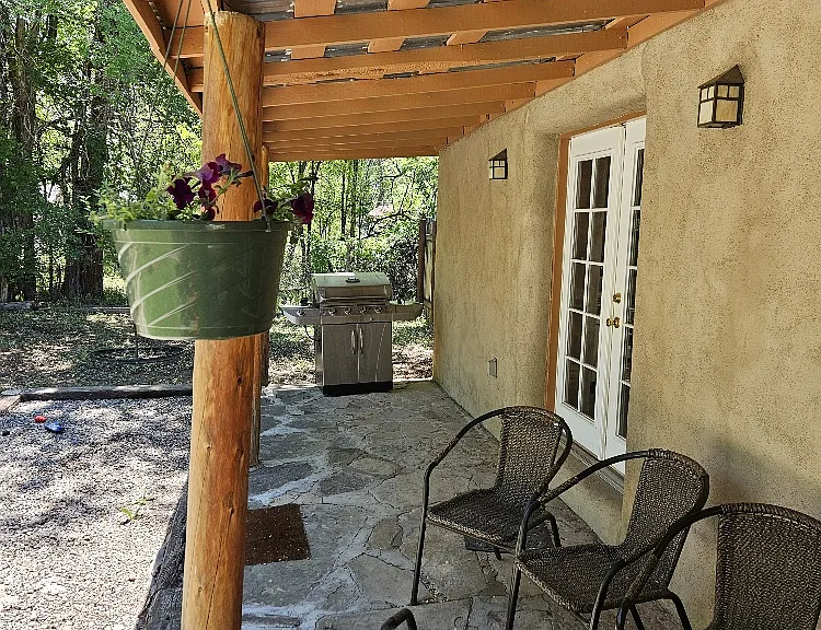 Oakley Ln — Photo 22