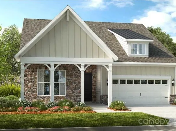 516 Buttercup Cir, Indian Trail, NC 28079