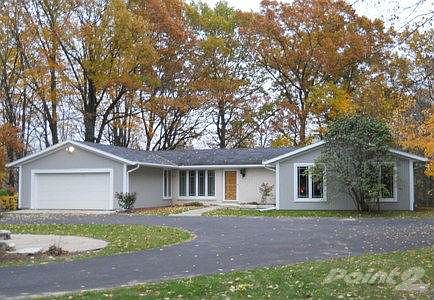 4603 Meadow Brook Fall Front