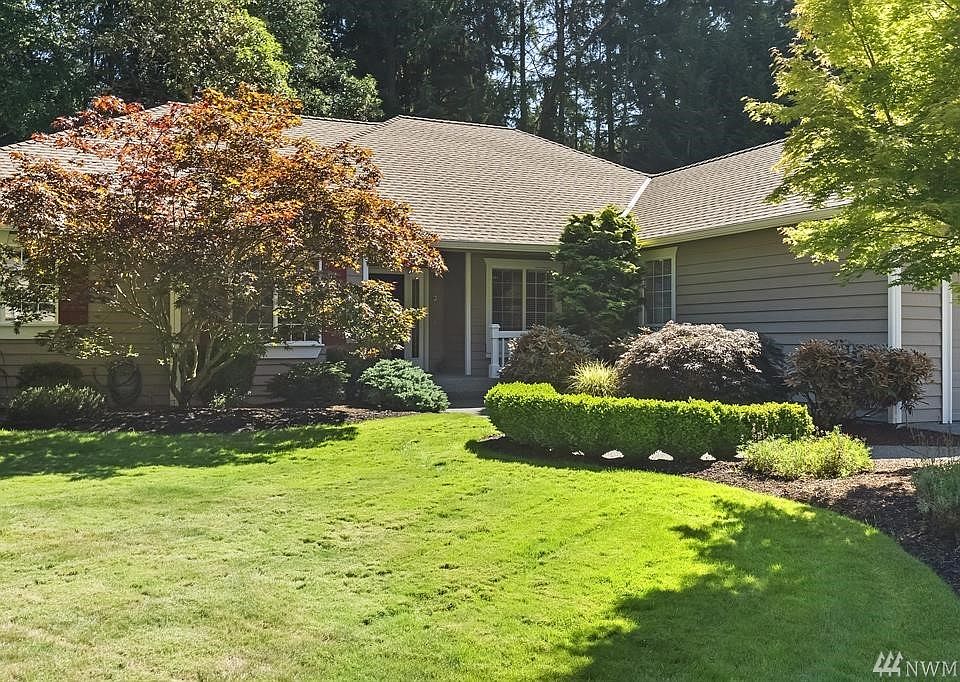1st image of 2301 60th Ave NW