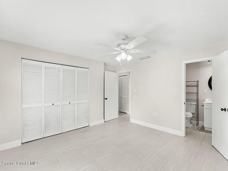 3077 Sea Gate Cir — Photo 13