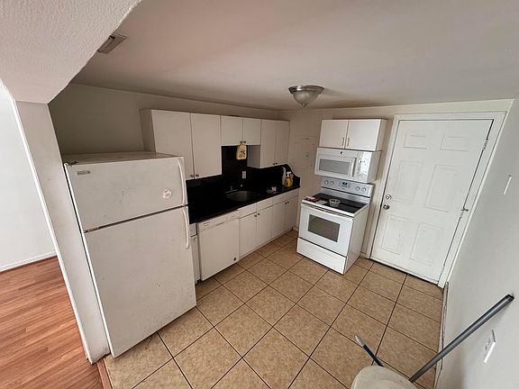 4th image of 5645 Papaya Road