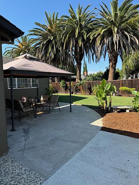 2nd image of 1706 Berona Way