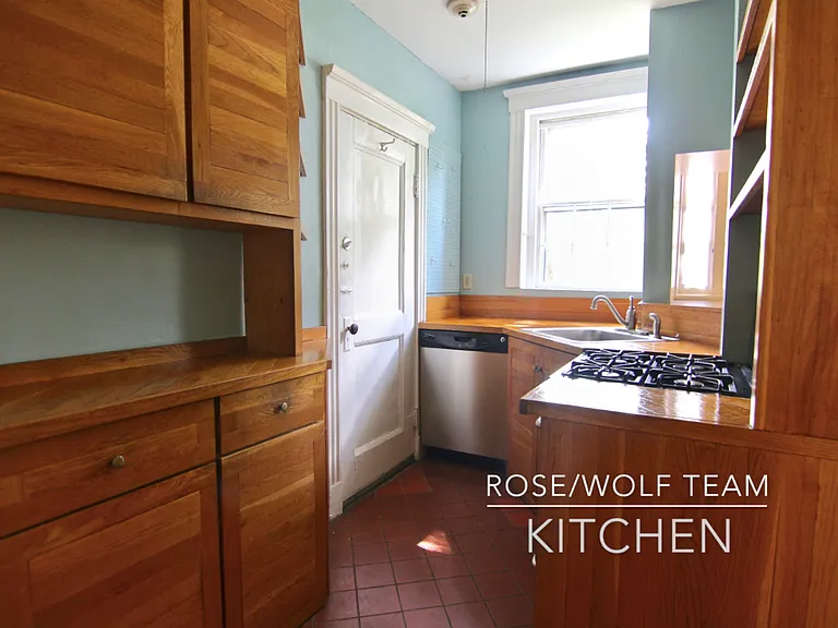 43 Linnaean St #30 — Photo 6