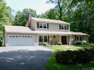 229 Carmen Hill 2 Rd, New Milford, CT 06776