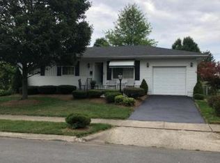 3882 Frazier Rd W, Columbus, OH 43207