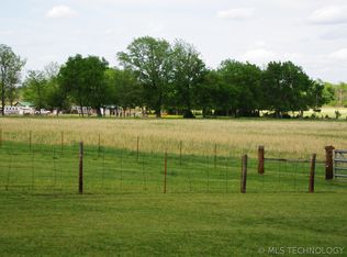 710 East Rd, Wagoner, OK 74467