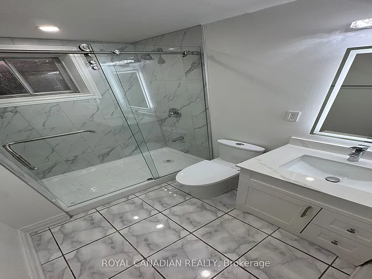 312 Coronation Dr #BASEMENT — Photo 13