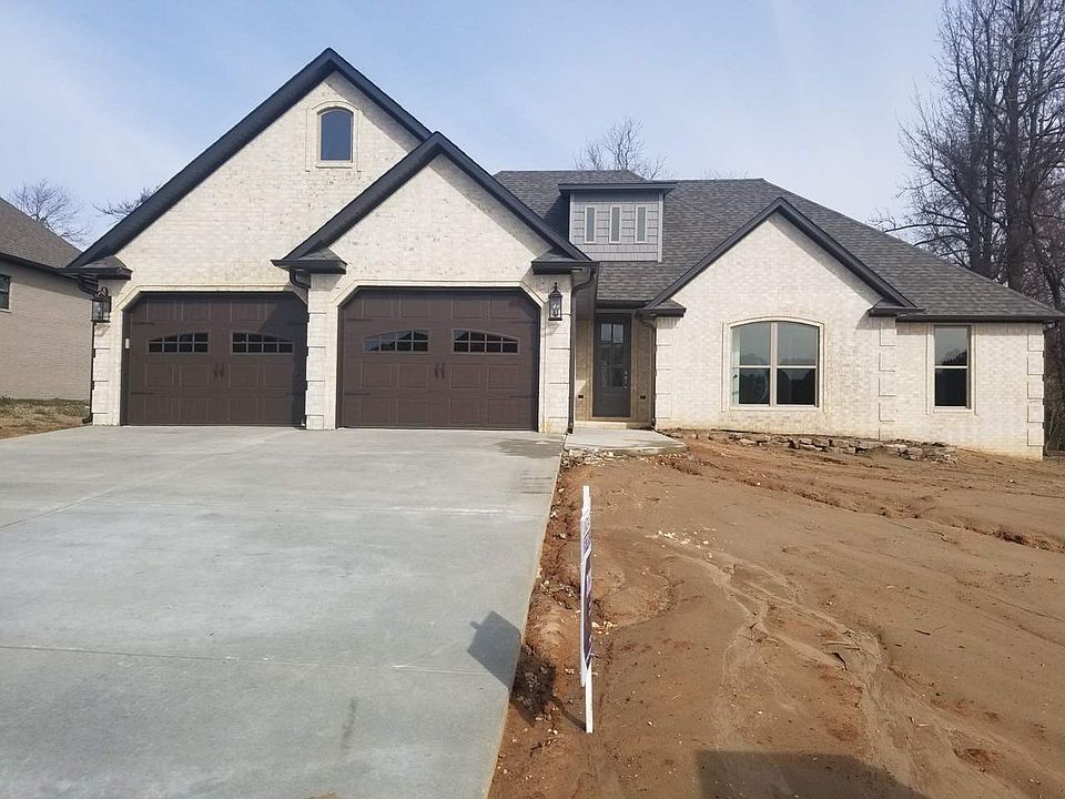 1st image of 4501 Phillips Dr