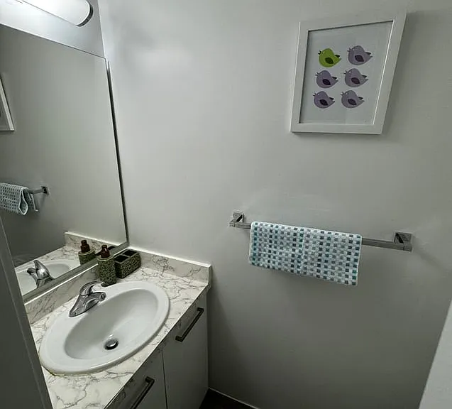 12 York St #907B — Photo 6