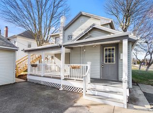 322 E Church St, Sandwich, IL 60548