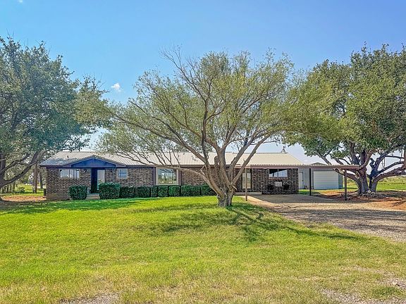 3rd image of 1752 County Road 370