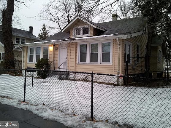 3rd image of 1103 Alabama Ave SE