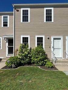 129 Lowell St APT 44, Peabody, MA, 01960