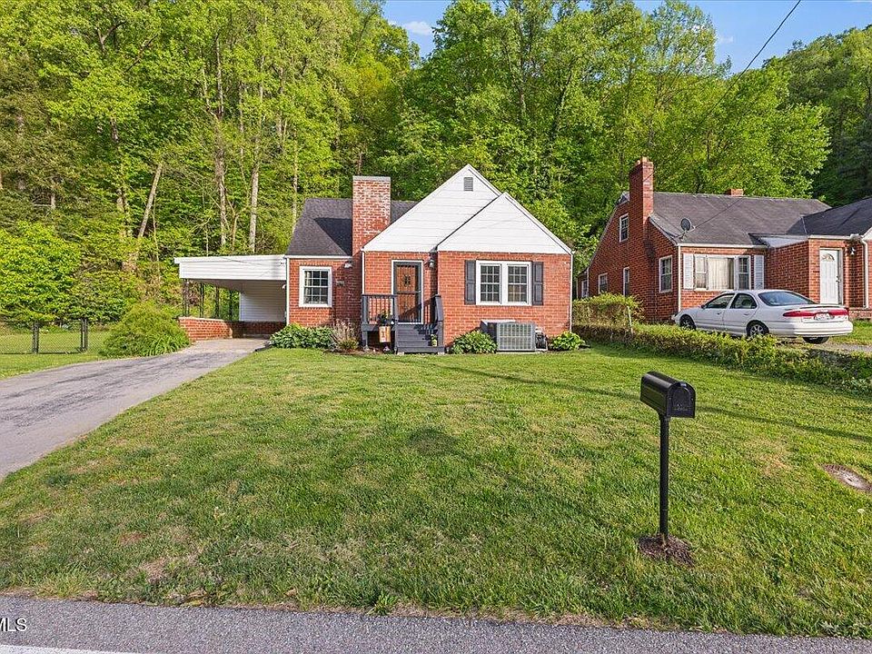 1st image of 161 Hemlock Rd