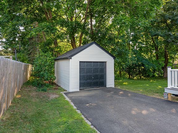 5th image of 5 Calef Street