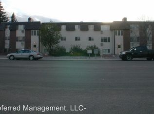 4612 Hilltop Ave APT B1, Cheyenne, WY 82009