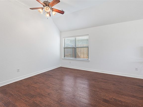 5th image of 4205 Belsay Ave